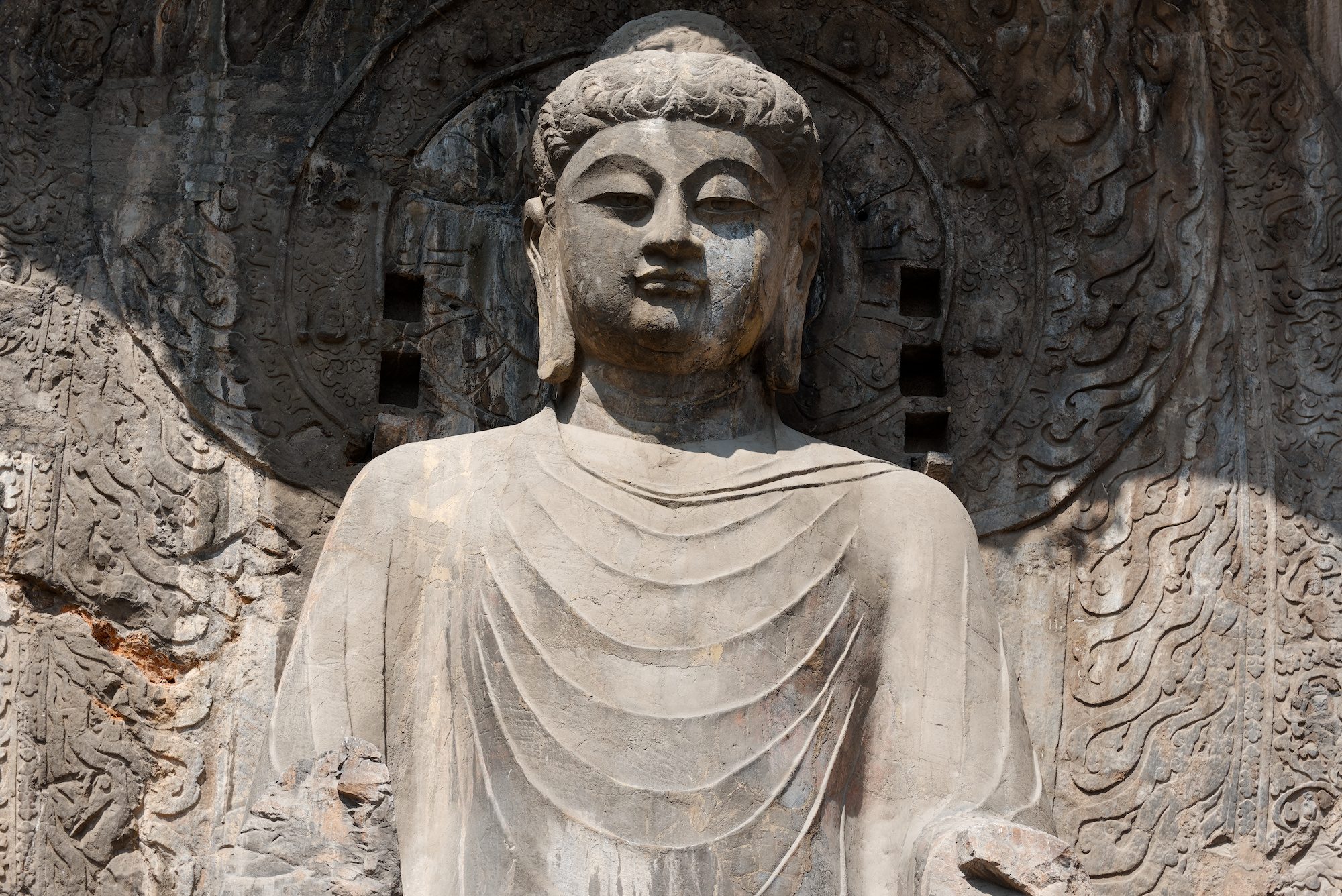 Longmen-Grotten bei Luoyang